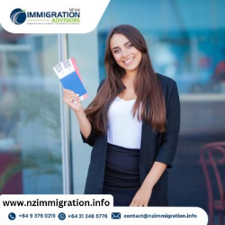 Immigration Advisor Near Me logo
